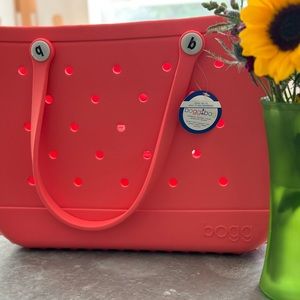 NWT Original Coral XL Bogg Bag Tote